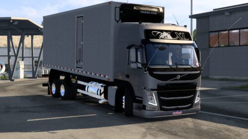 Volvo FM Baú Rigido
